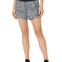 Brooks Chaser 5" Shorts